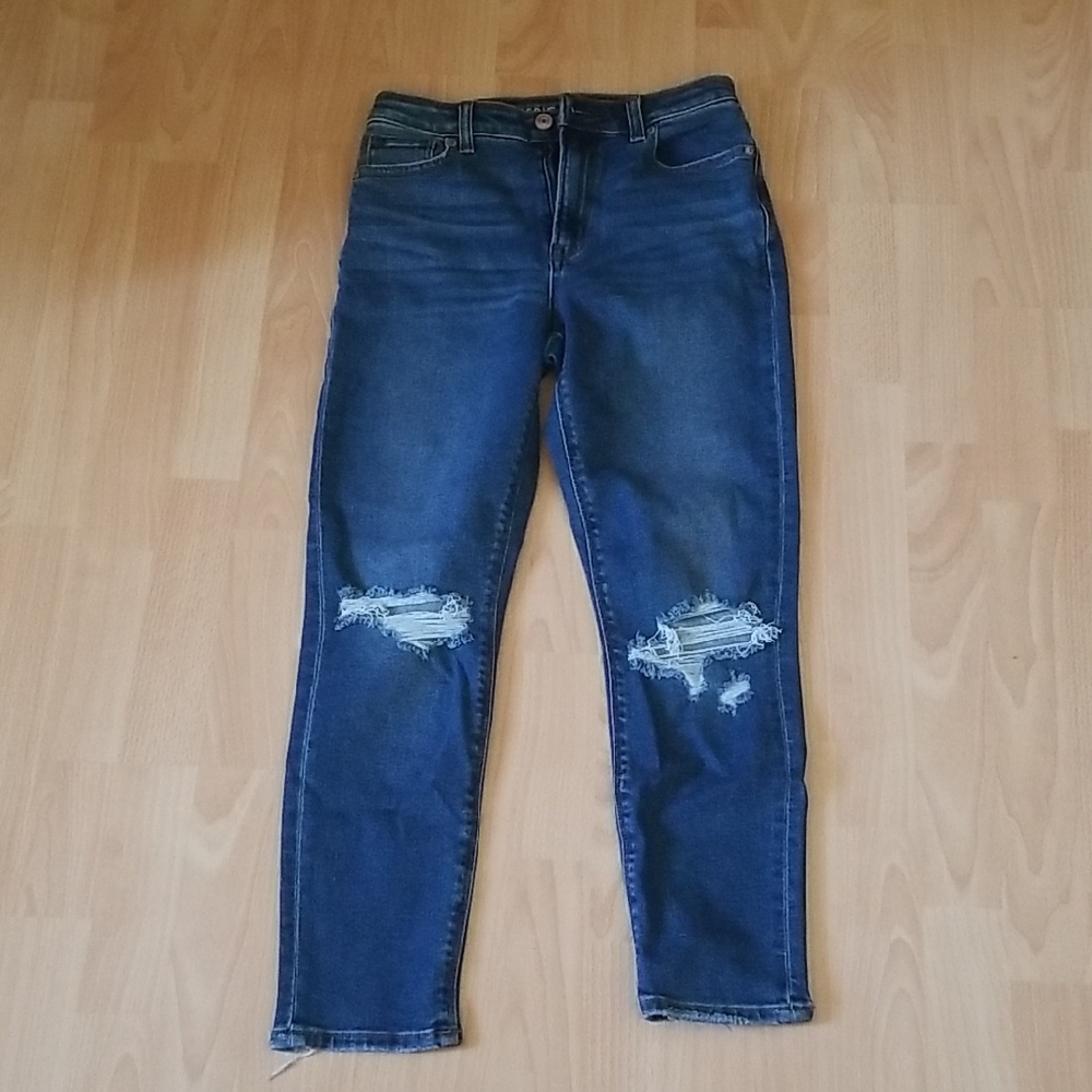 American Eagle Distressed Mom Jeans Size 0 Short